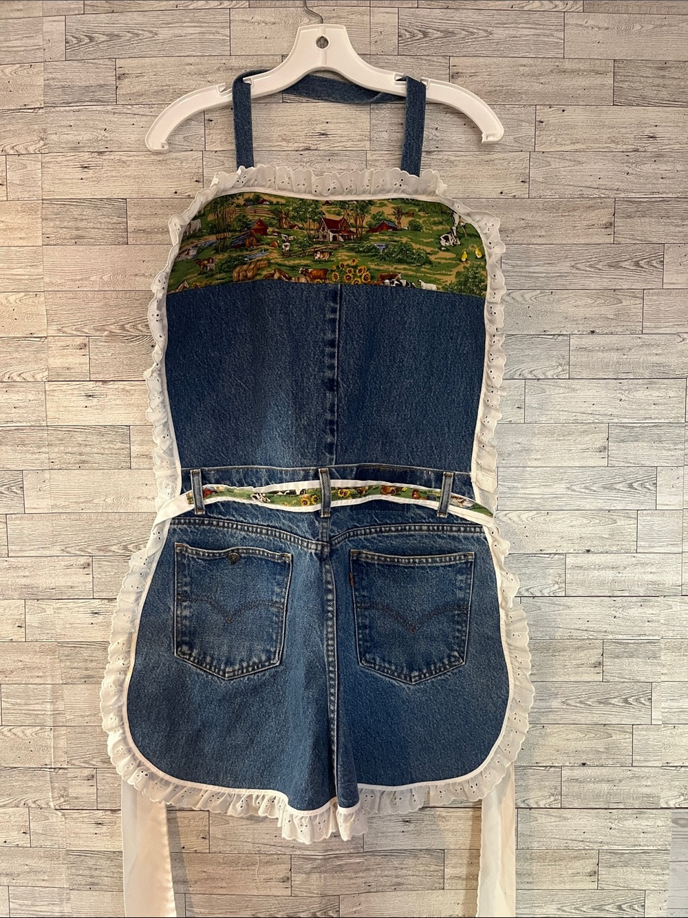 Cottagecore apron made from a pair of Levi’s